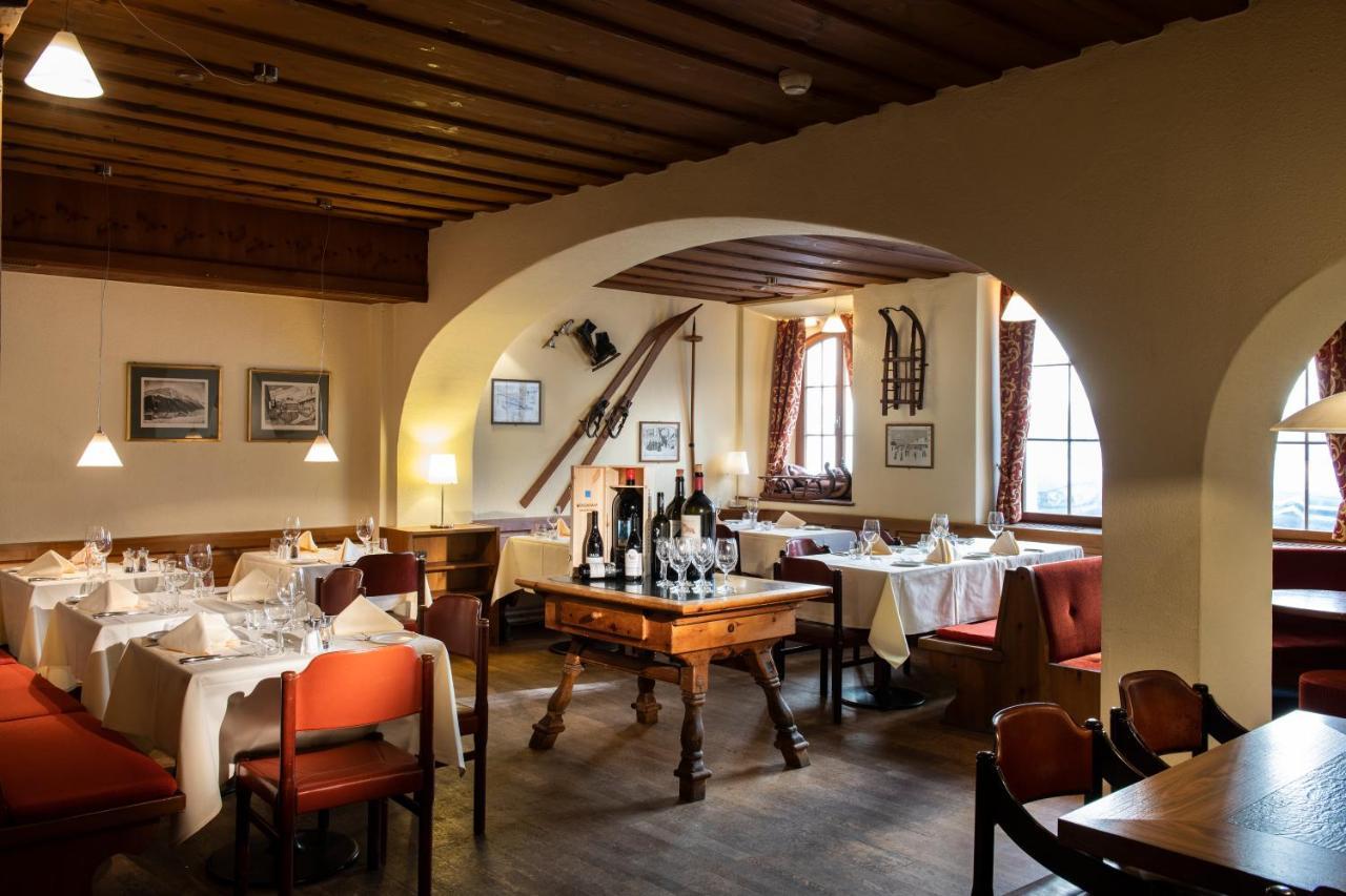Hotel Engiadina 추오츠 외부 사진