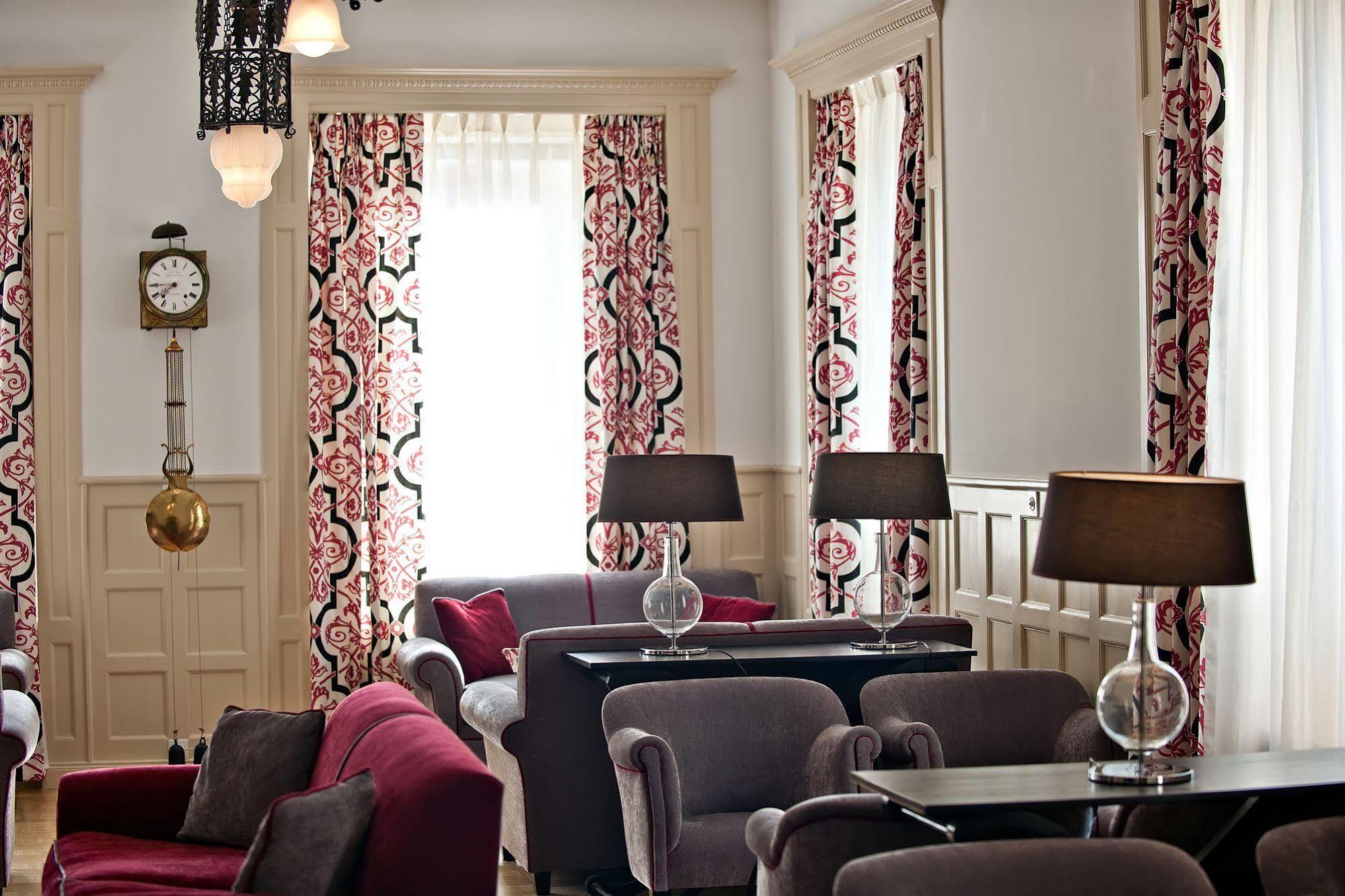 Hotel Engiadina 추오츠 외부 사진